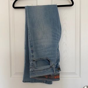 Men’s ultra flex straight jean